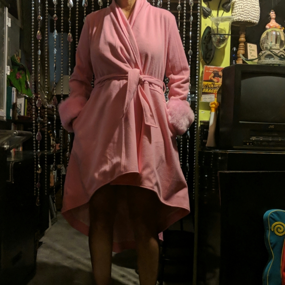 Bubble gum pink never worn robe